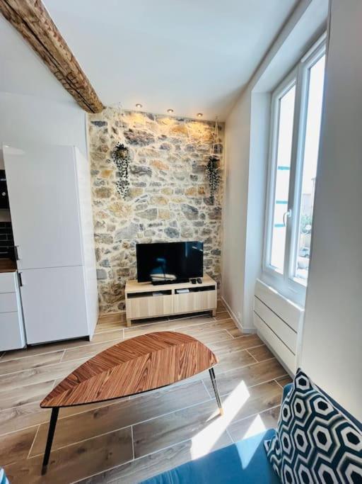 Superbe appartement au coeur du Mourillon refais à neuf proche des plage Toulon Exterior foto